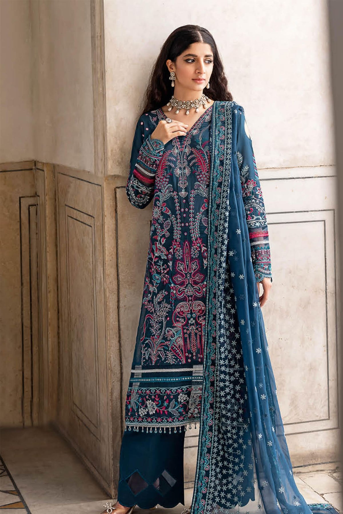 Andaaz by Ramsha Unstitched 3 Piece Luxury Lawn Vol-05 Collection'2023-Z-501