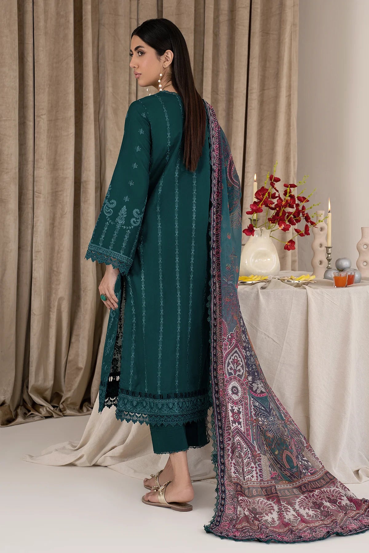 Zarif Unstitched 3 Piece Embroidered Eid Lawn Collection'2023-ZEL-05