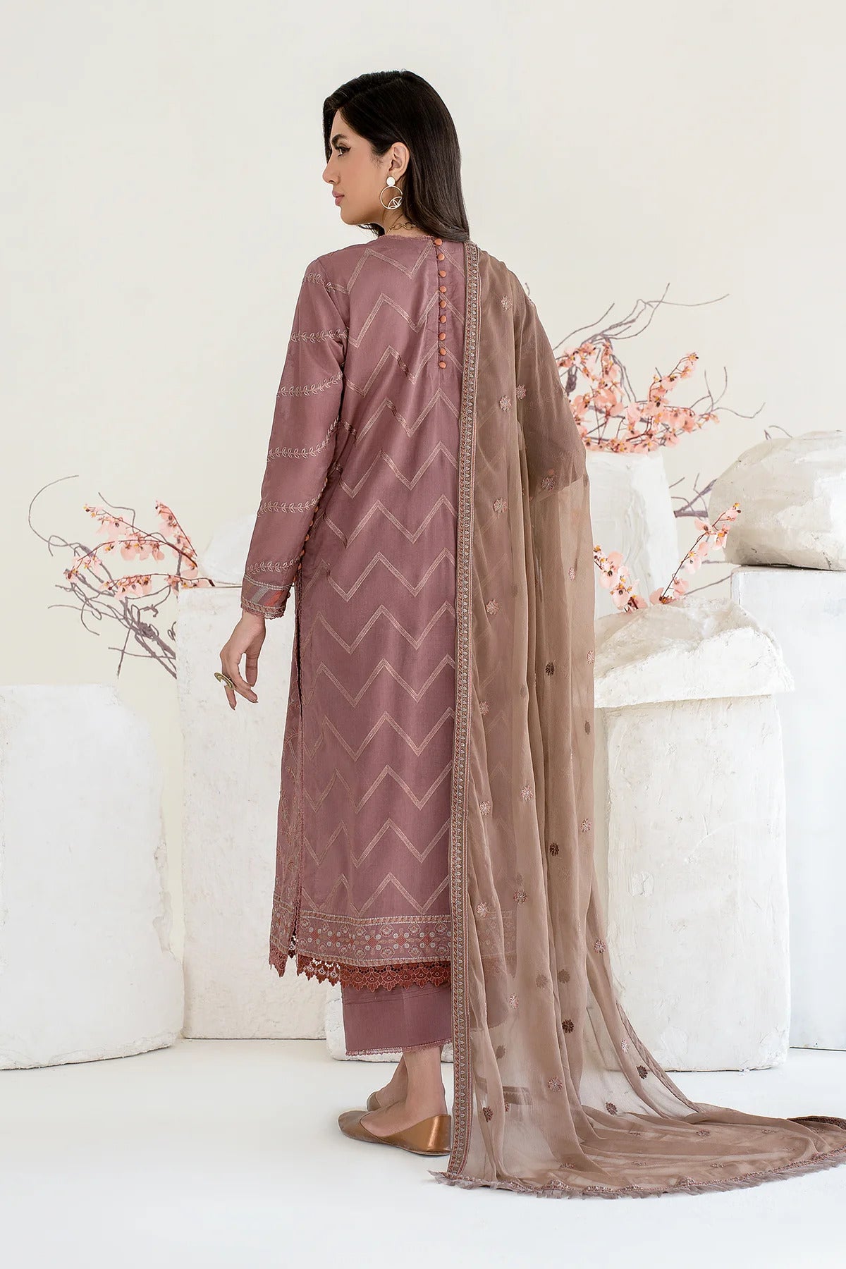 Zarif Unstitched 3 Piece Embroidered Eid Lawn Collection'2023-ZEL-09